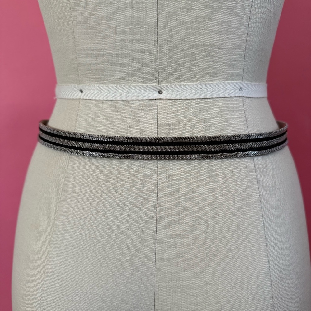 Vintage 80s/90s Western Solid Brass Silver Chain Mail Mesh Black Suede Belt ~XS - Picture 6 of 9